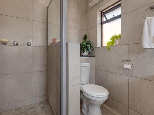3 Bedroom Townhouse in Eldoraigne