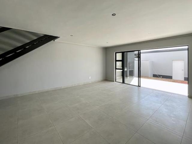 3 Bedroom Townhouse in Equestria