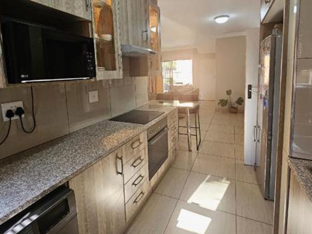 3 Bedroom Townhouse in Equestria
