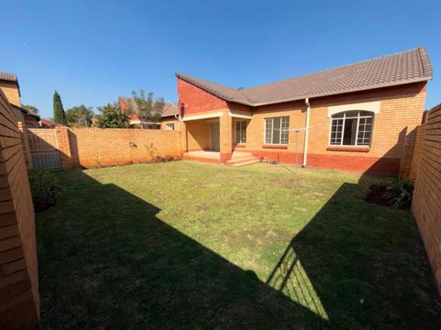 3 Bedroom Townhouse in Equestria
