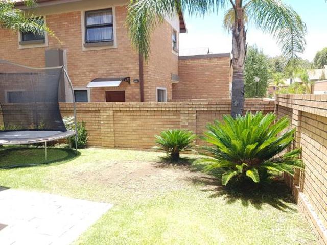 3 Bedroom Townhouse in Equestria