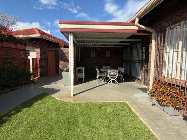 3 Bedroom Townhouse in Faerie Glen