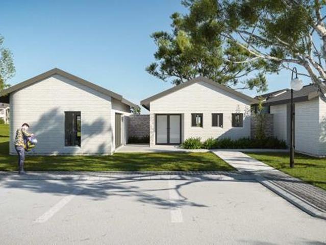 3 Bedroom Townhouse in Fairview