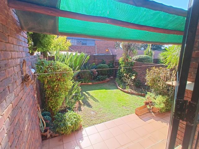3 Bedroom Townhouse in Fairland