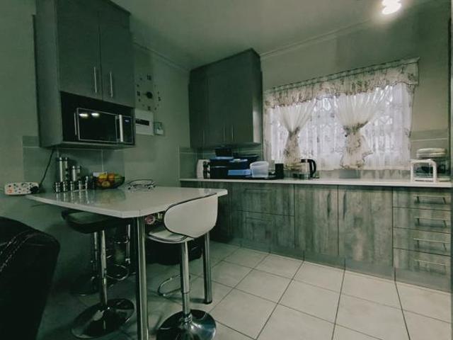 3 Bedroom Townhouse in Flamwood