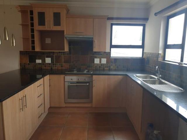 3 Bedroom Townhouse in Fourways