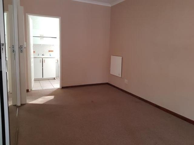 3 Bedroom Townhouse in Garsfontein