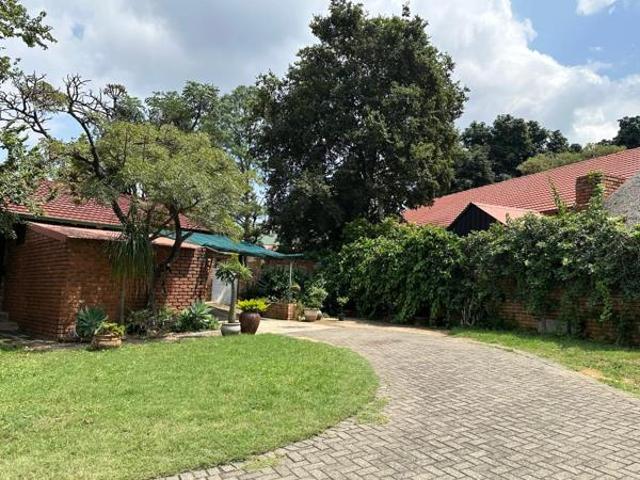 3 Bedroom Townhouse in Geelhoutpark
