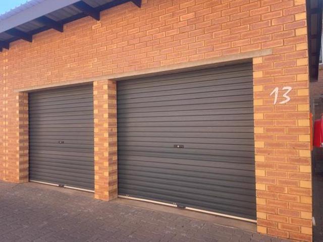 3 Bedroom Townhouse in Glen Marais