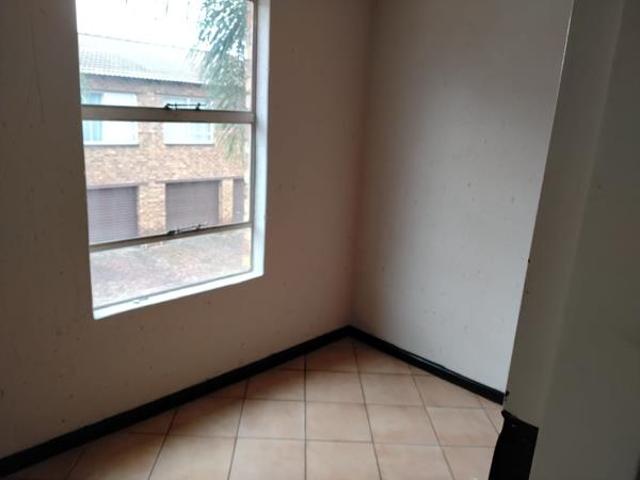 3 Bedroom Townhouse in Glen Marais