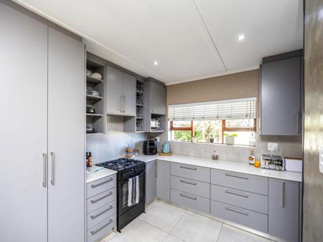 3 Bedroom Townhouse in Gonubie