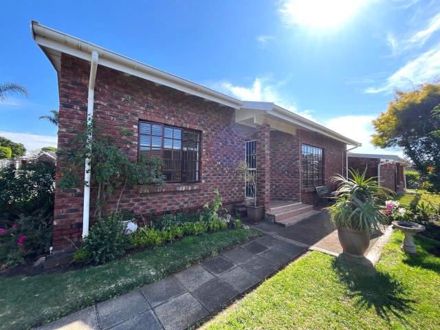 3 Bedroom Townhouse in Gonubie