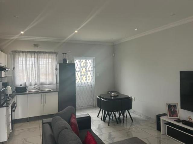 3 Bedroom Townhouse in Gonubie