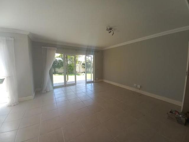3 Bedroom Townhouse in Gonubie