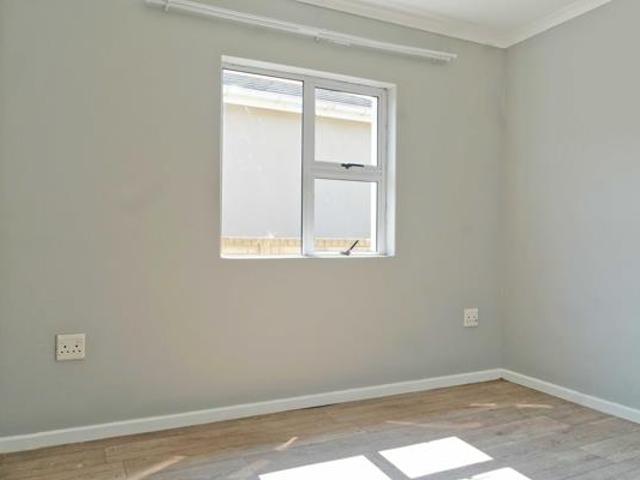3 Bedroom Townhouse in Gonubie