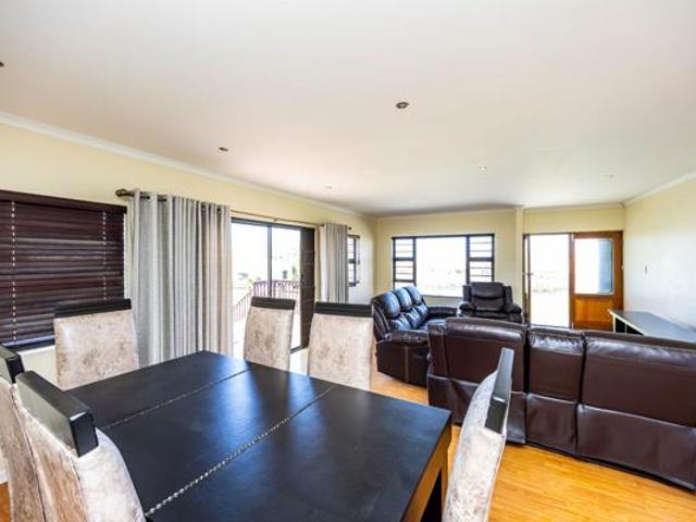 3 Bedroom Townhouse in Gonubie