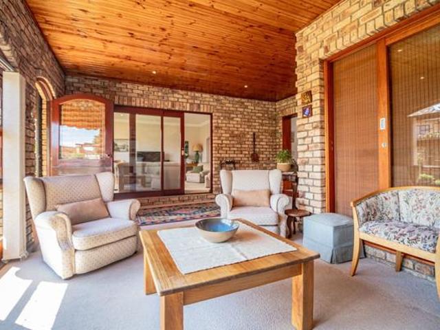 3 Bedroom Townhouse in Greenacres