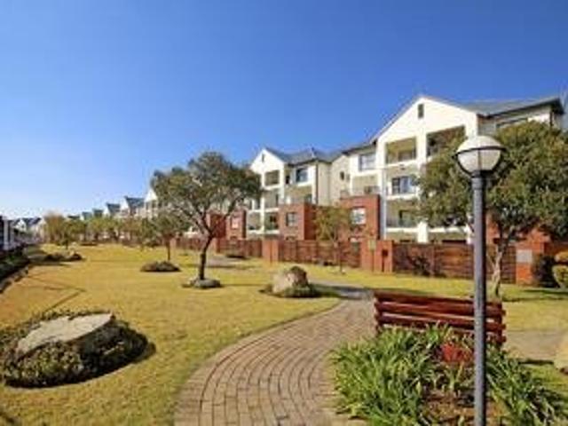 3 Bedroom Townhouse in Greenstone Hill