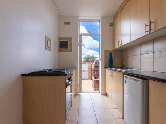 3 Bedroom Townhouse in Grobler Park