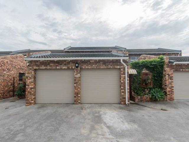 3 Bedroom Townhouse in Humewood