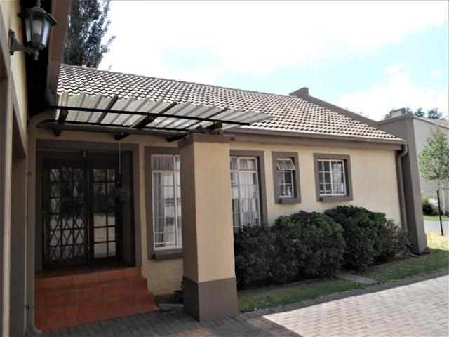 3 Bedroom Townhouse in Heidelberg Central