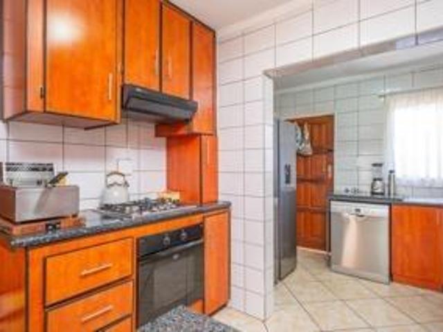3 Bedroom Townhouse in Heidelberg Central