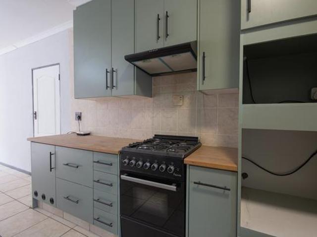 3 Bedroom Townhouse in Heidelberg Central