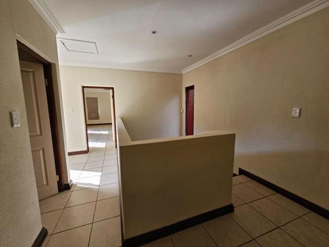 3 Bedroom Townhouse in Heidelberg Kloof Estate