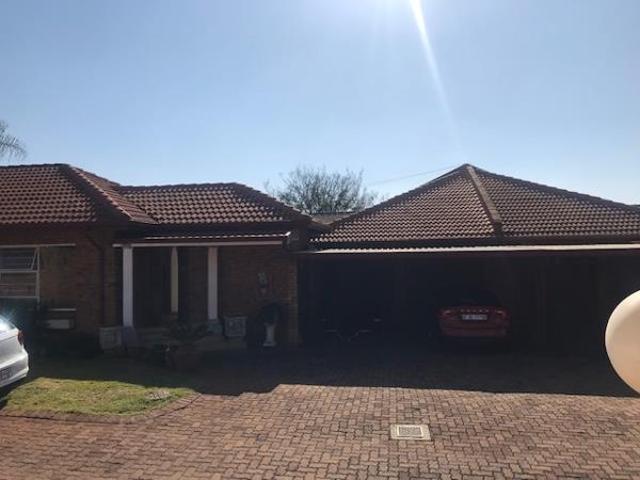 3 Bedroom Townhouse in Hennopspark