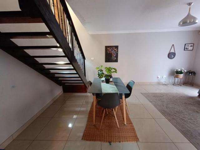 3 Bedroom Townhouse in Heuwelsig Estate
