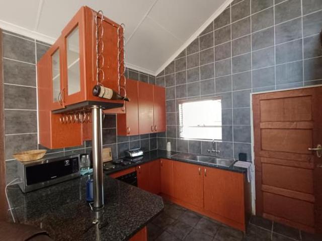 3 Bedroom Townhouse in Heuwelsig Estate