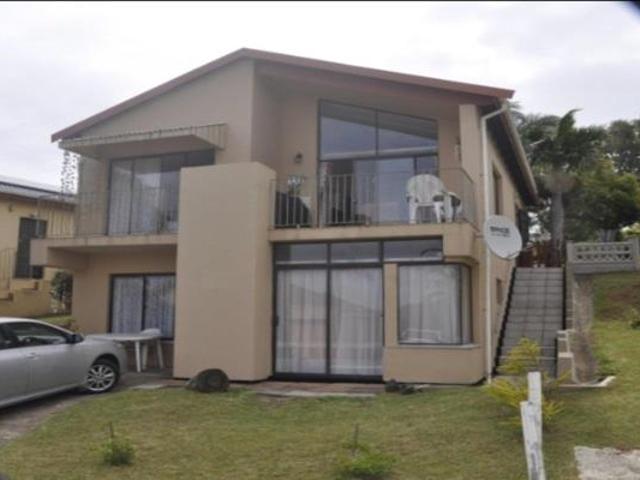 3 Bedroom Townhouse in Hibberdene