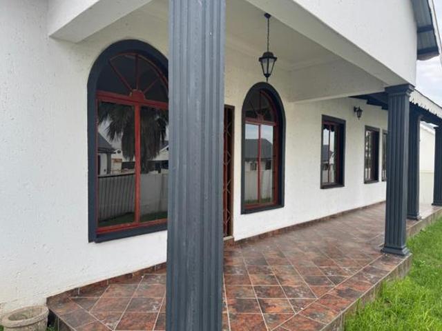 3 Bedroom Townhouse in Highveld Park