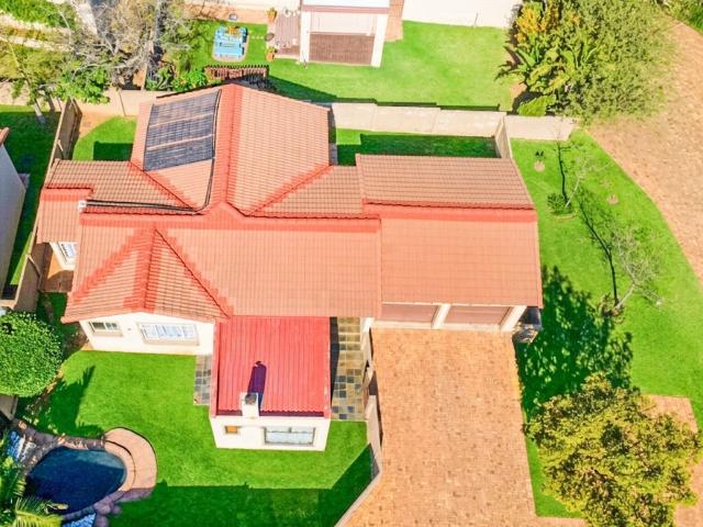 3 Bedroom Townhouse in Honeydew Manor