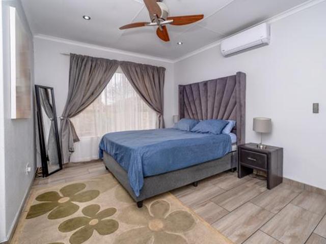 3 Bedroom Townhouse in Honeydew Ridge