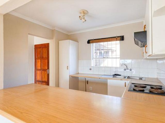 3 Bedroom Townhouse in Honeydew Ridge