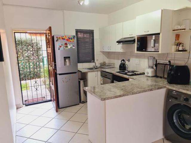 3 Bedroom Townhouse in Illiondale