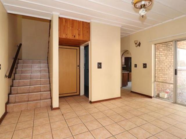 3 Bedroom Townhouse in Irene Park