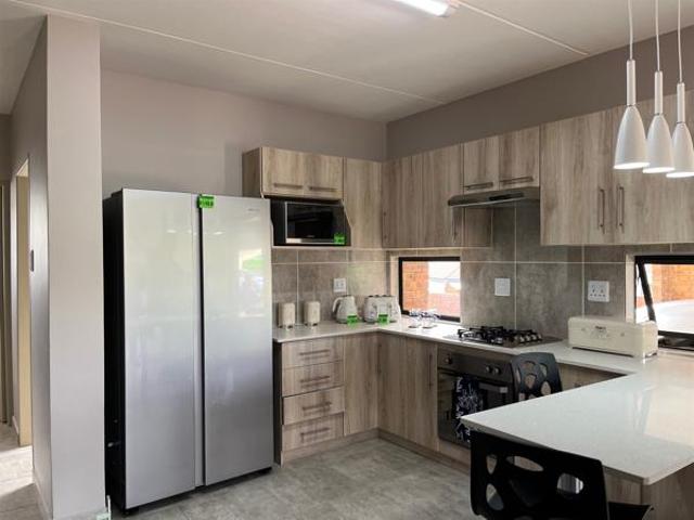 3 Bedroom Townhouse in Jackaroo Park