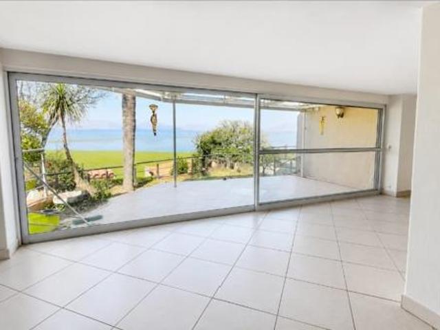 3 Bedroom Townhouse in Kosmos