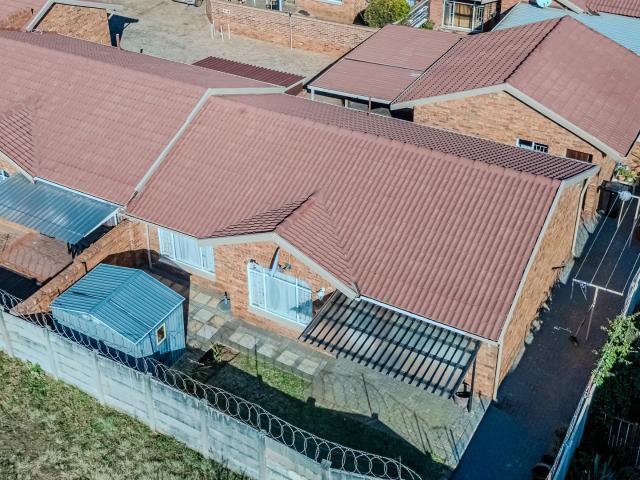 3 Bedroom Townhouse in Krugersdorp North