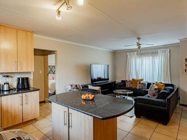 3 Bedroom Townhouse in Krugersdorp Central