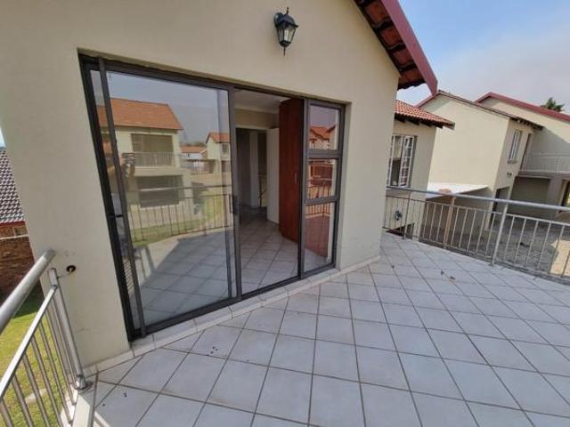 3 Bedroom Townhouse in Lydenburg