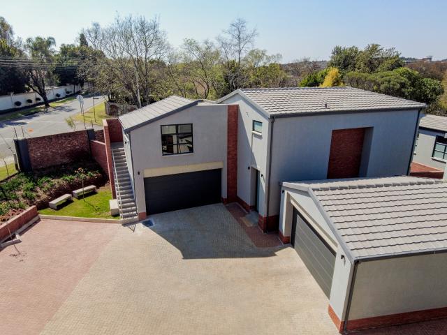 3 Bedroom Townhouse in Lynnwood