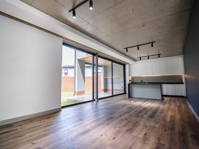 3 Bedroom Townhouse in Lynnwood