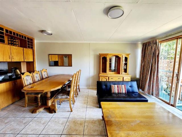 3 Bedroom Townhouse in Lynnwood