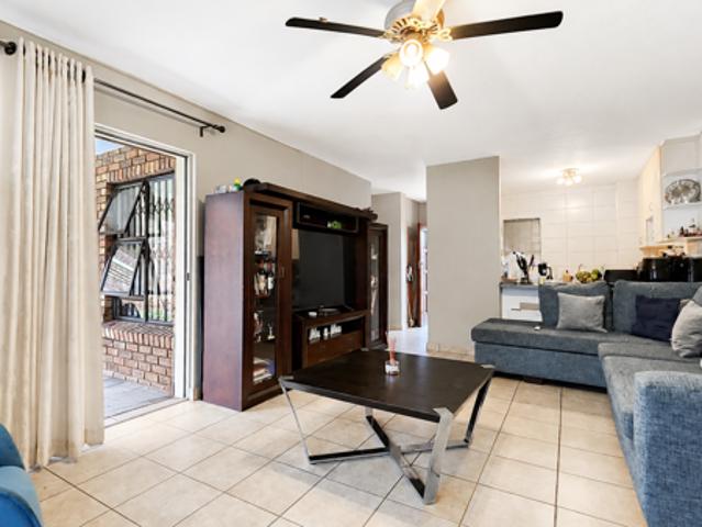 3 Bedroom Townhouse in Lyttelton Manor