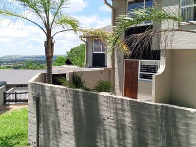 3 Bedroom Townhouse in La Montagne
