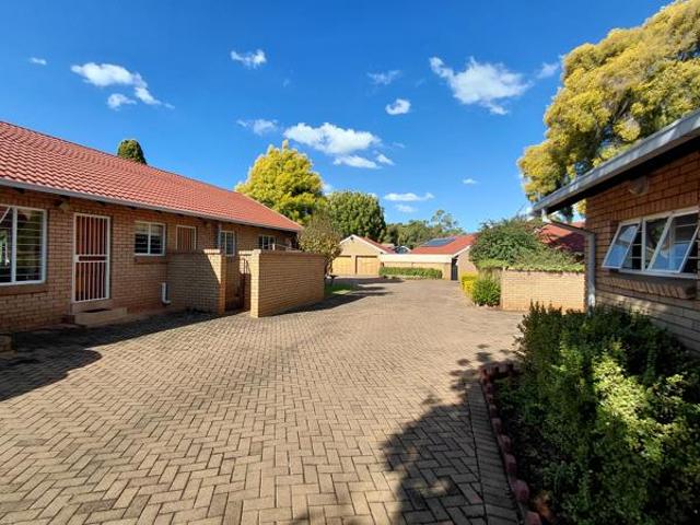 3 Bedroom House in La Montagne