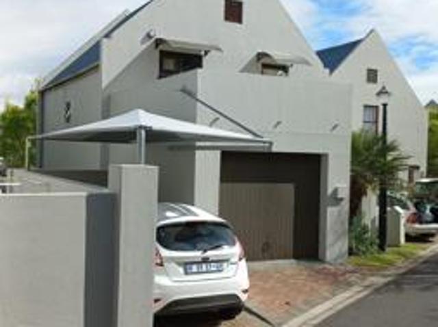 3 Bedroom Townhouse in La Colline